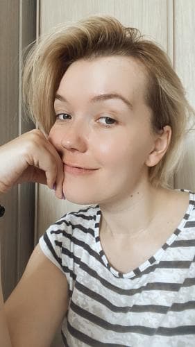 Полина