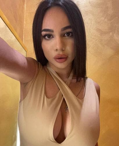 Алина