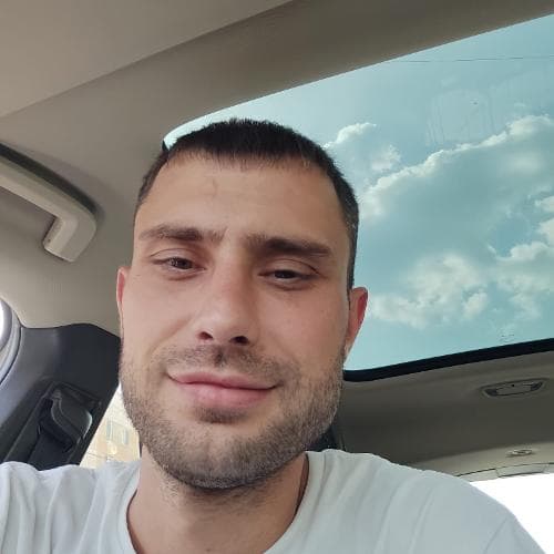 Артём