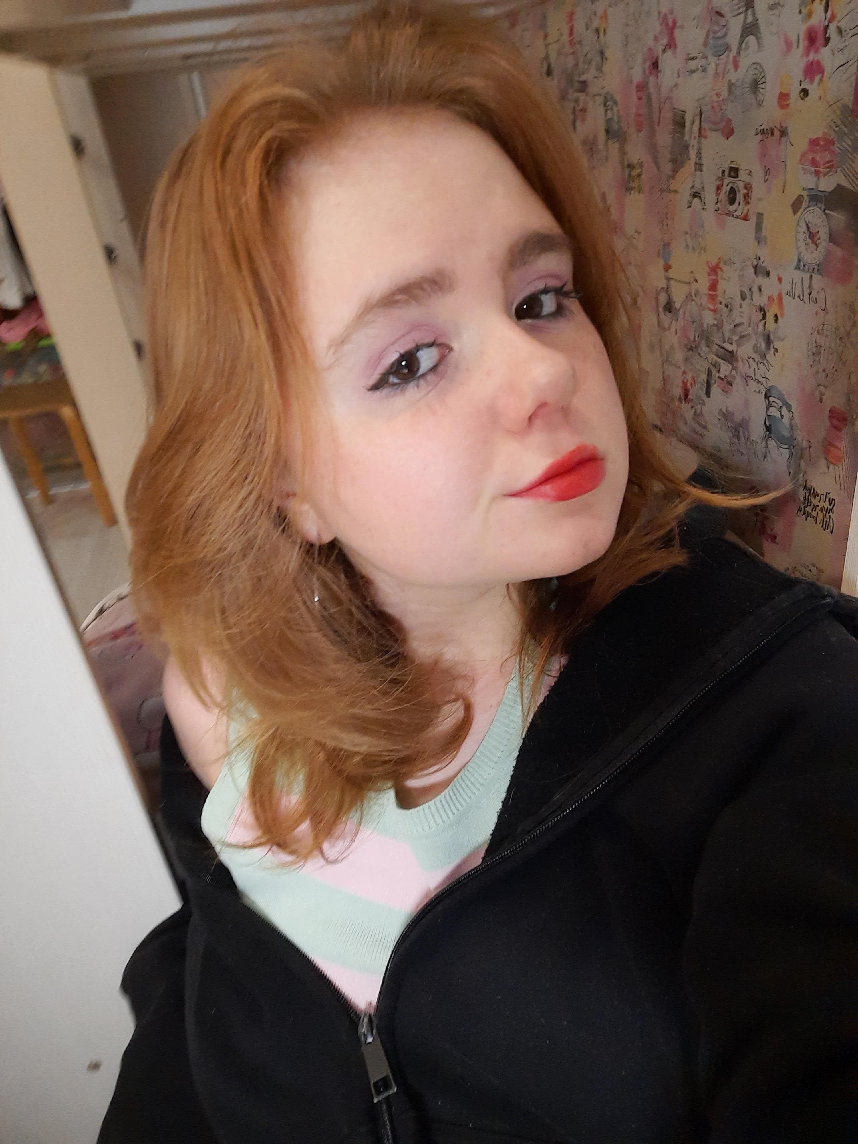 Полина