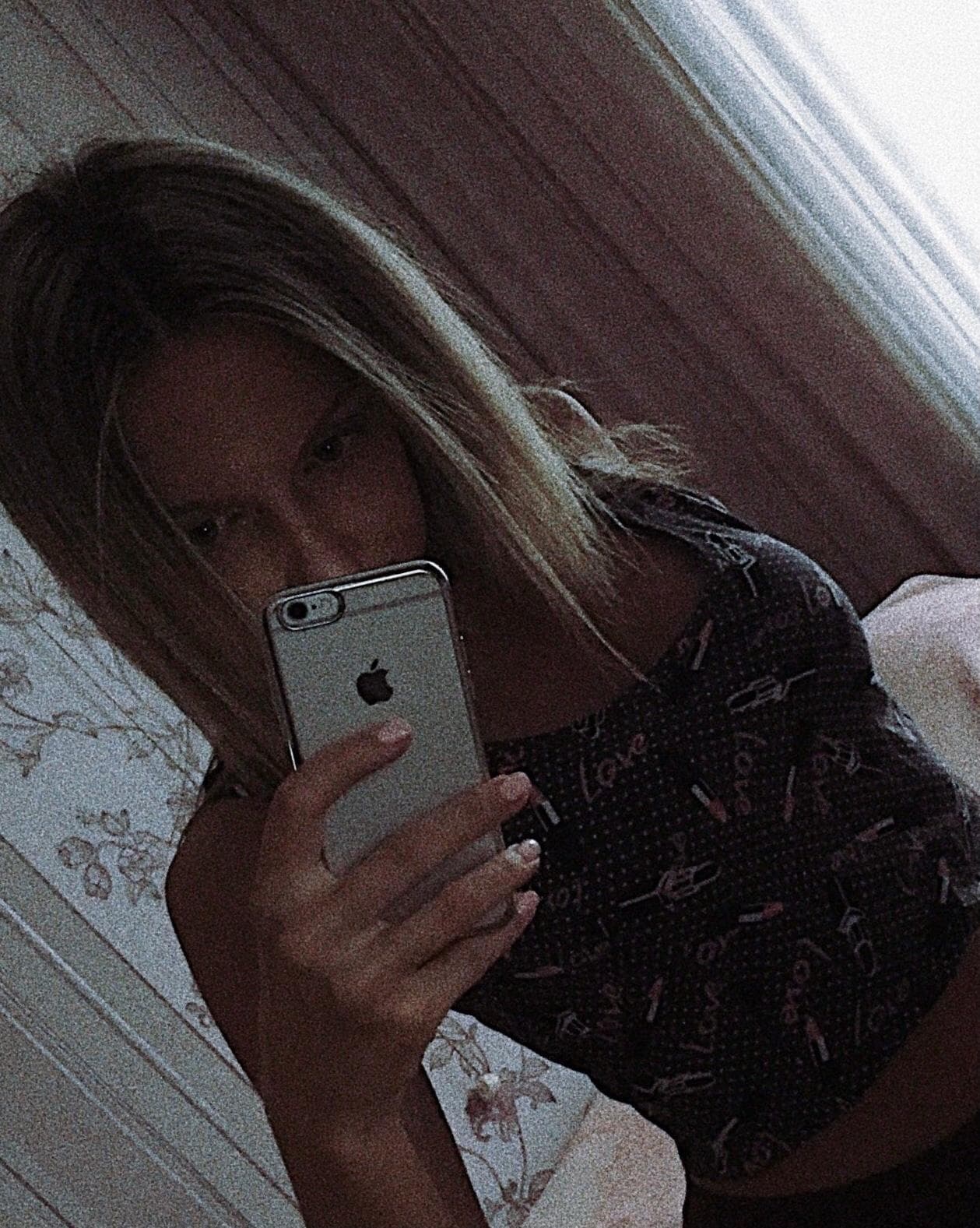 полина 