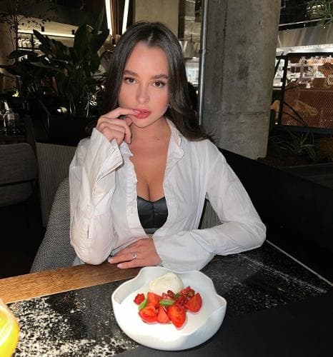 Ksenia