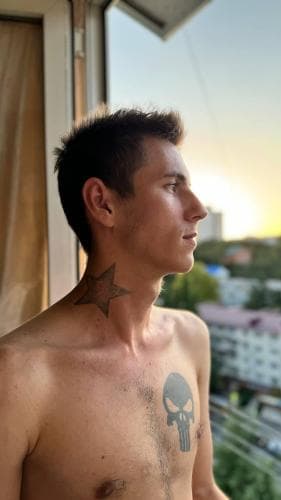 антон