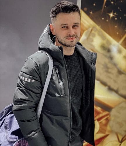 Денис
