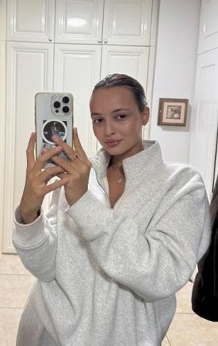 Алина