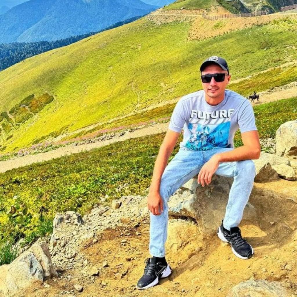 Александр