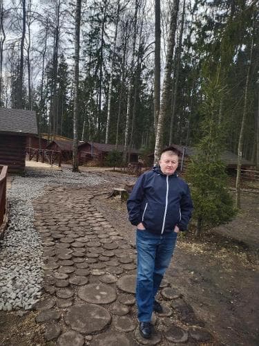 Виктор