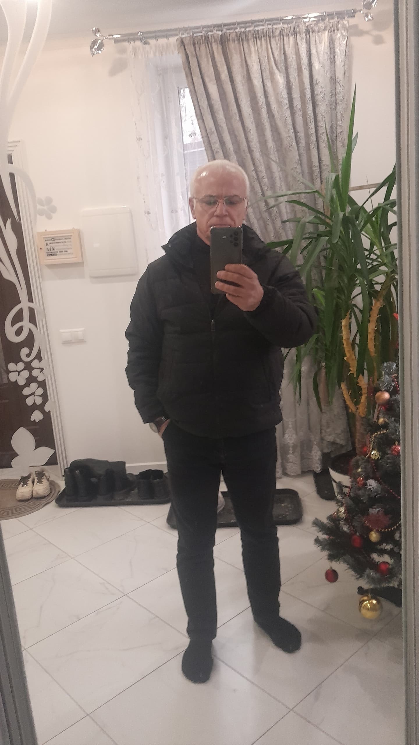 Виктор