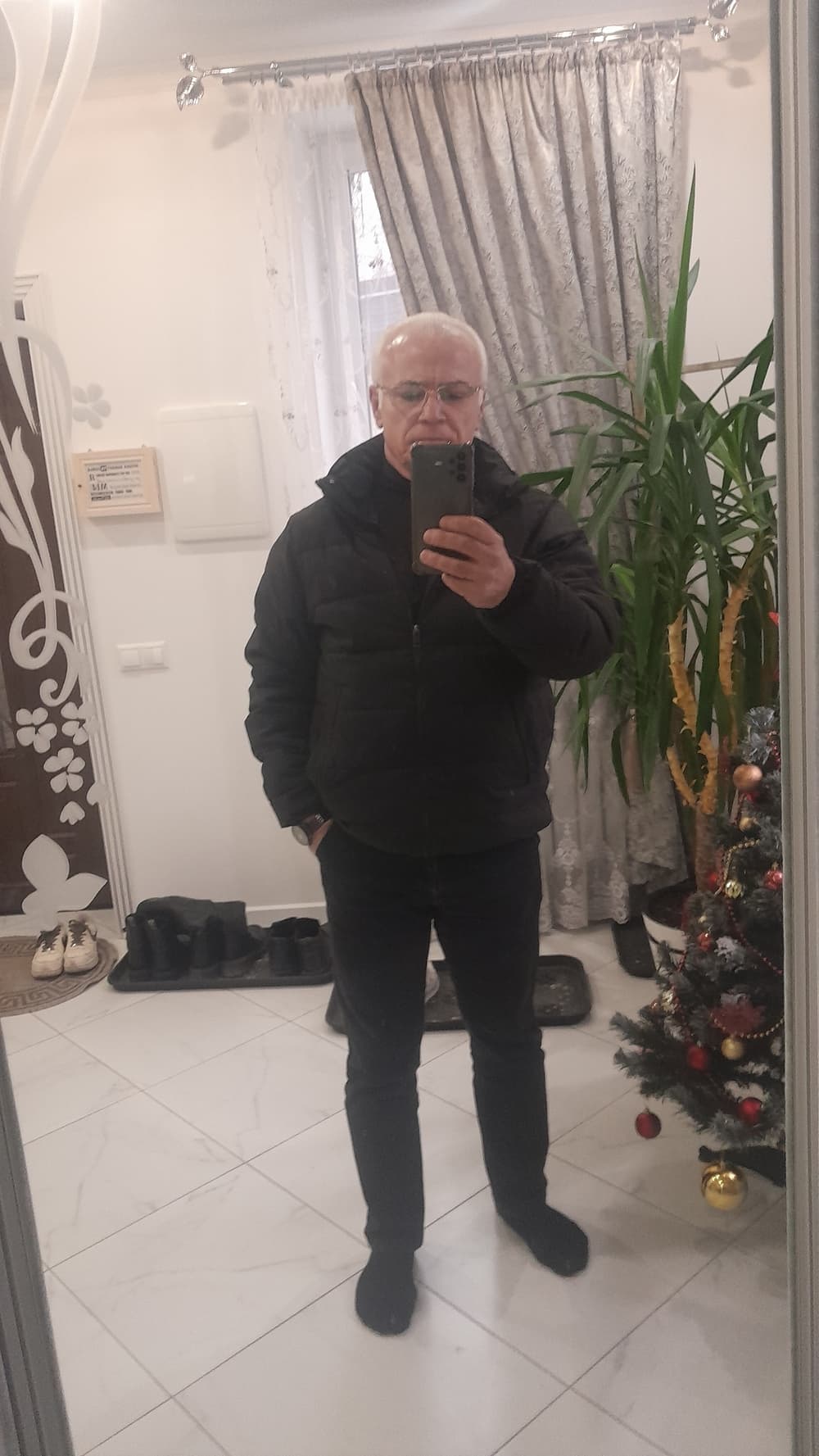 Виктор