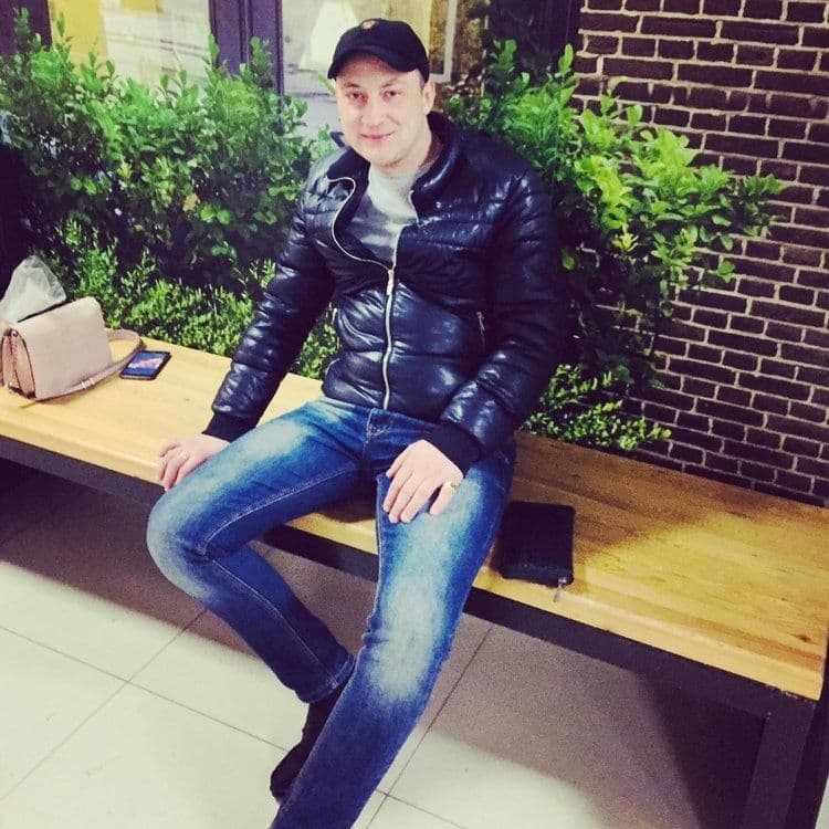 Александр