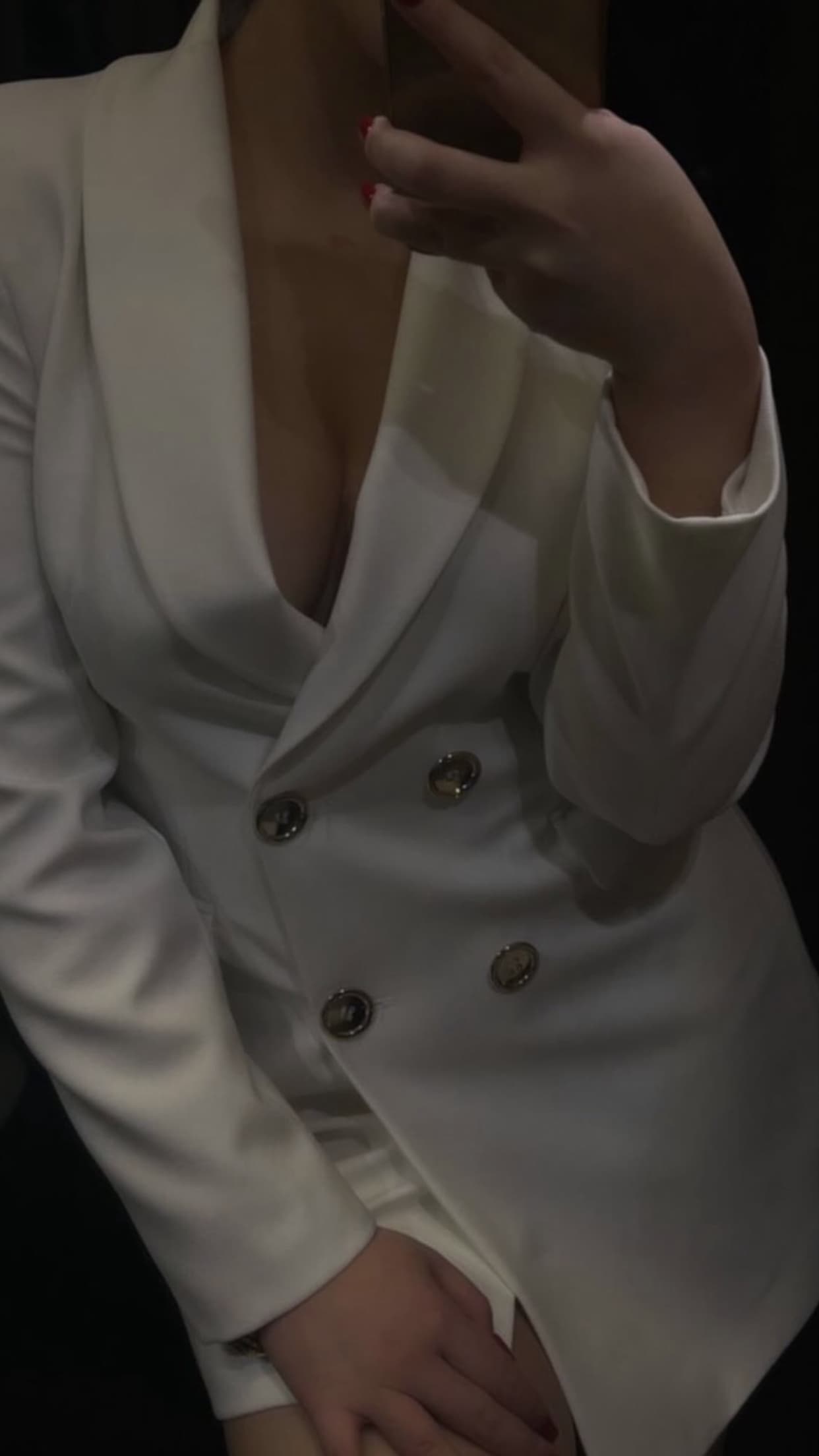Ais