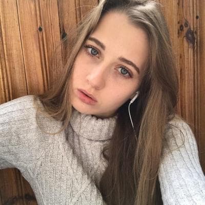 Катя