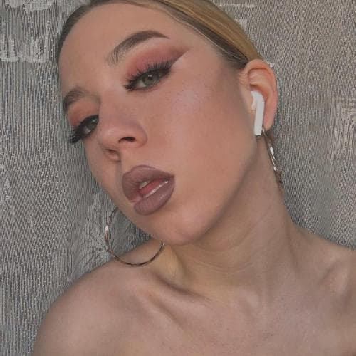 Анна