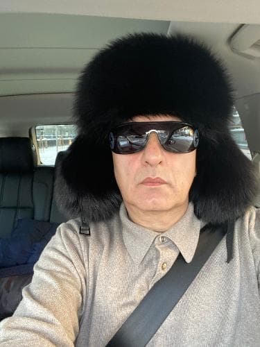 Виктор