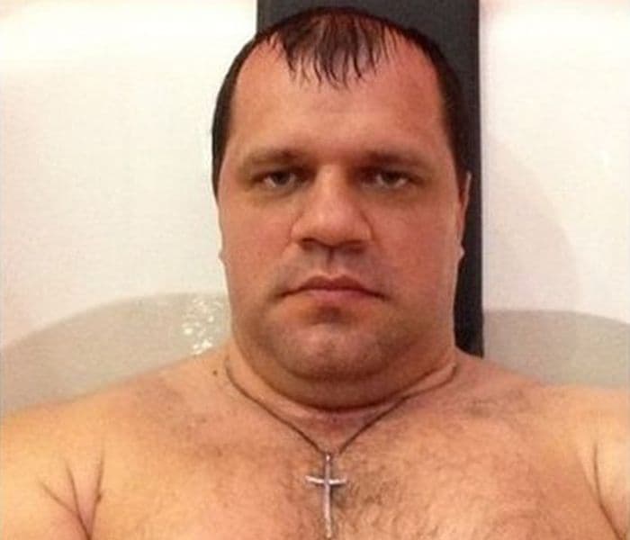 Ли