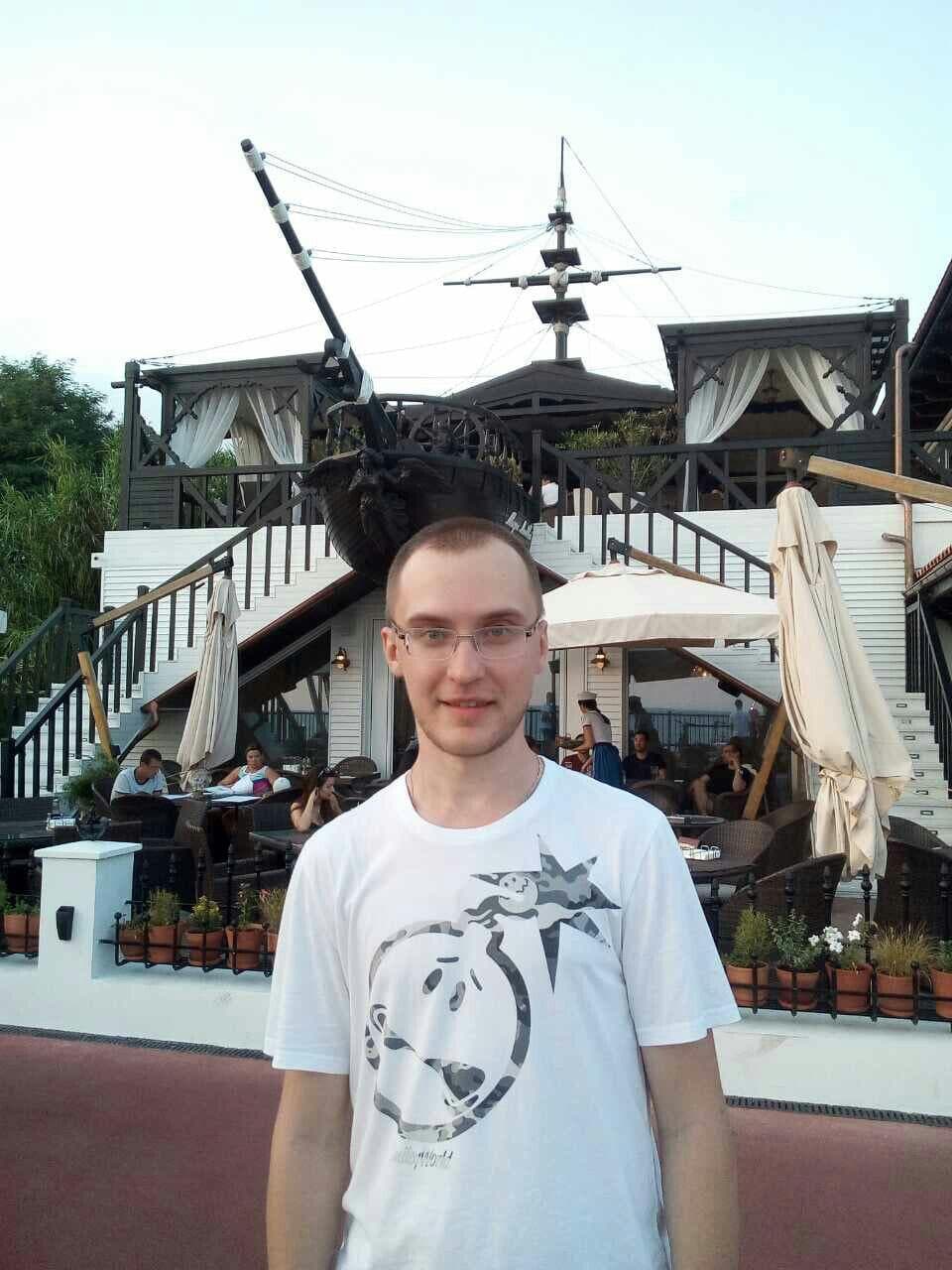 Илья