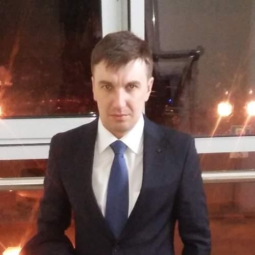 Максим