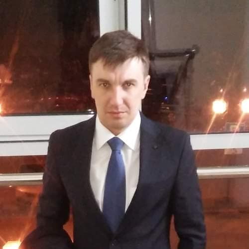 Максим