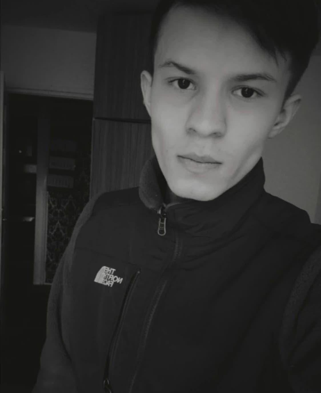 Александр