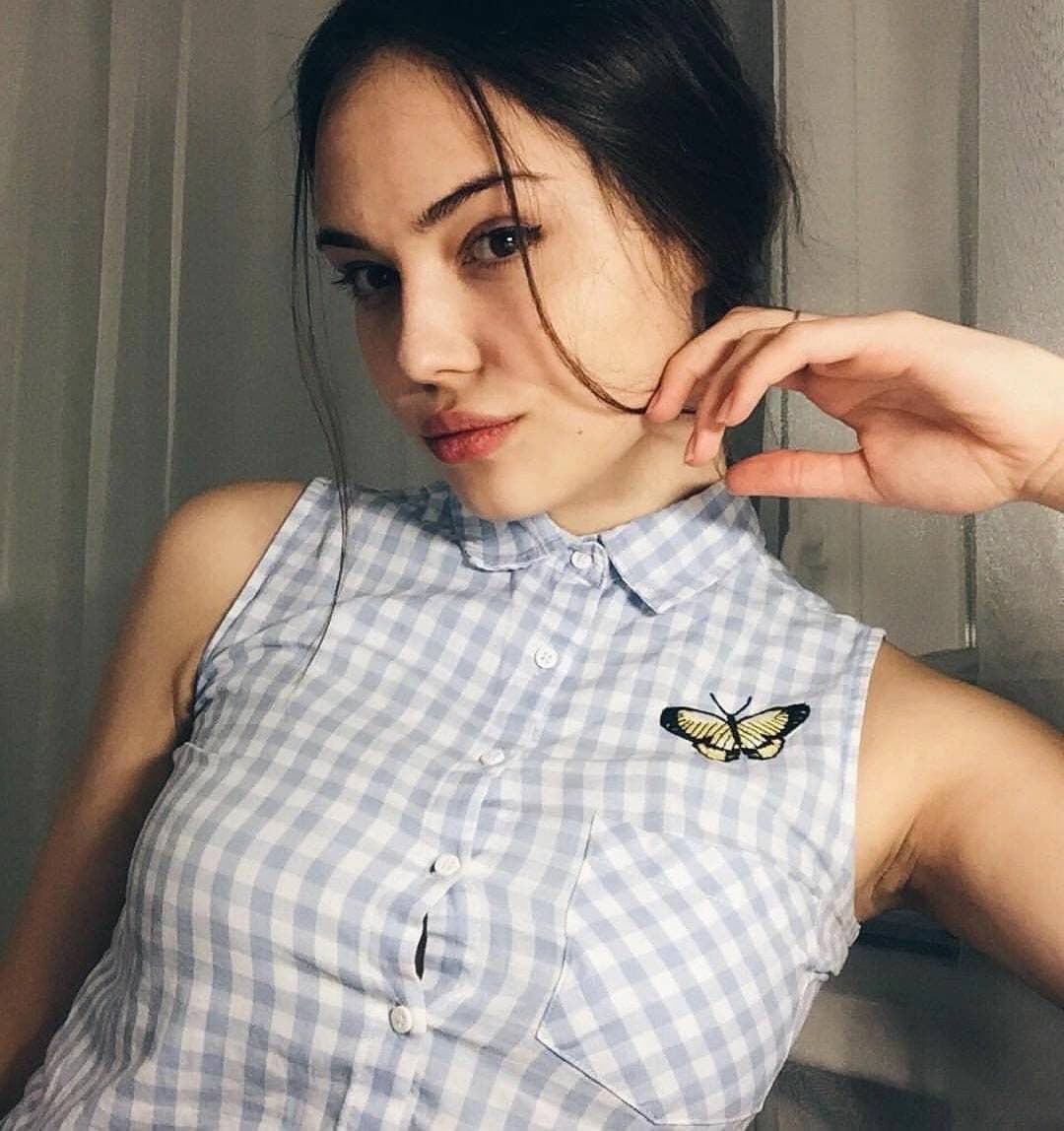 Ева