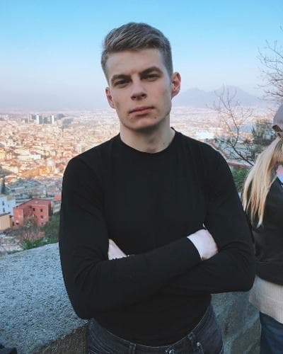 Роман