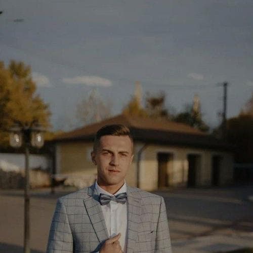 V