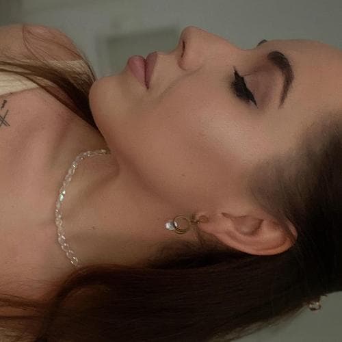 Алина