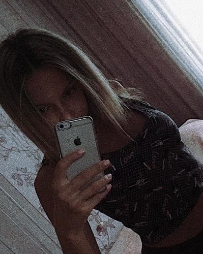 полина