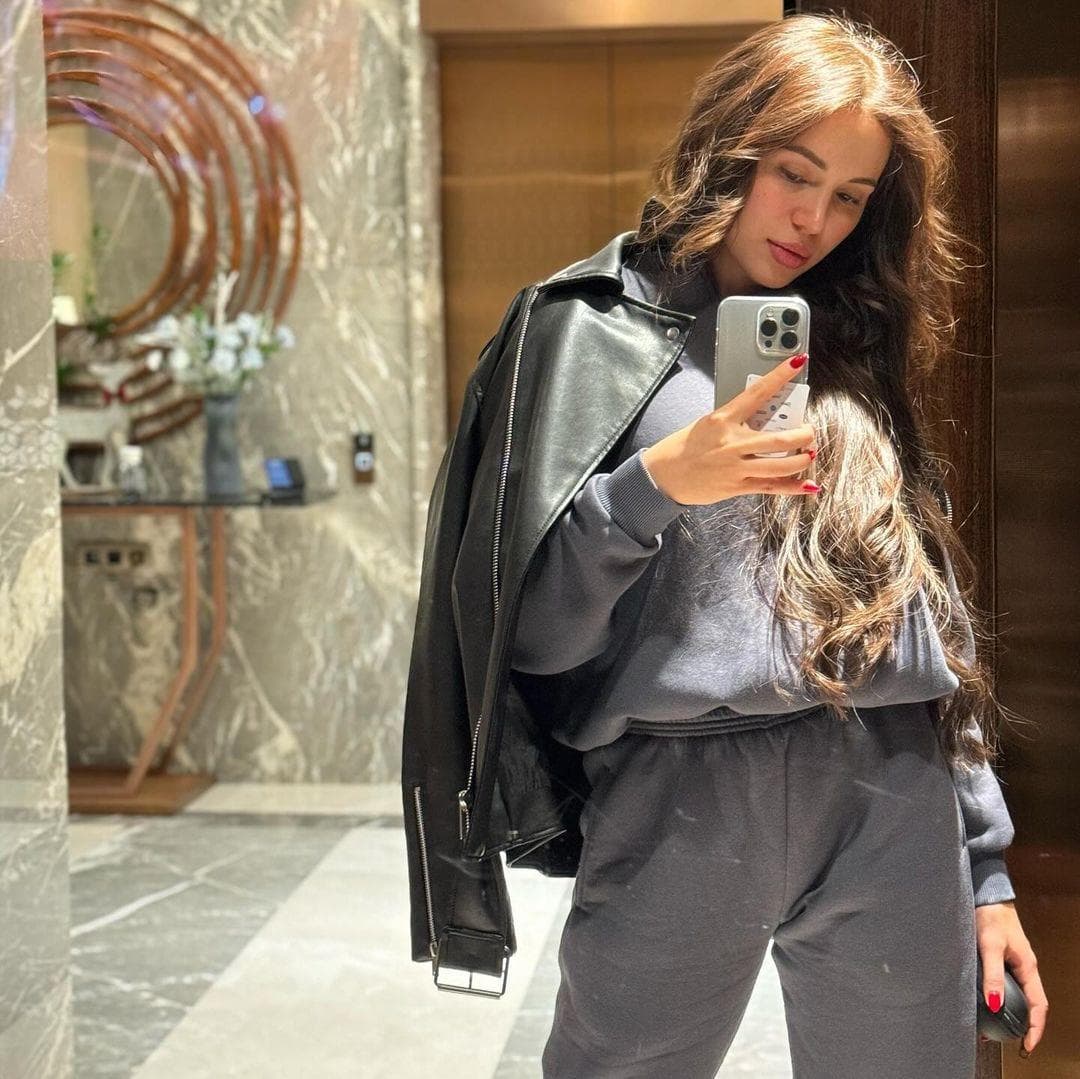 Алина