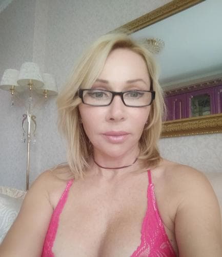 Полина