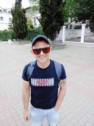Александр