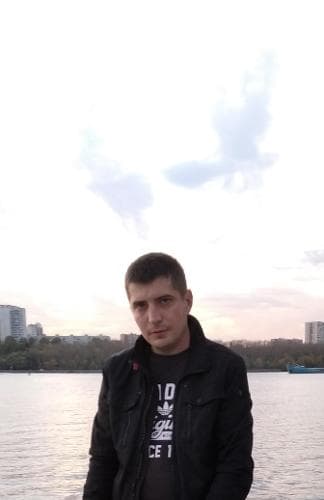 Максим
