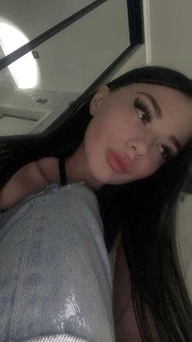 Mia