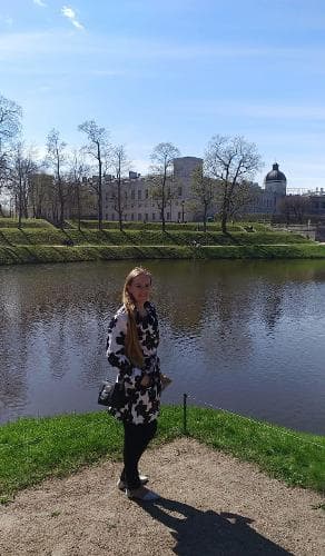 Анна