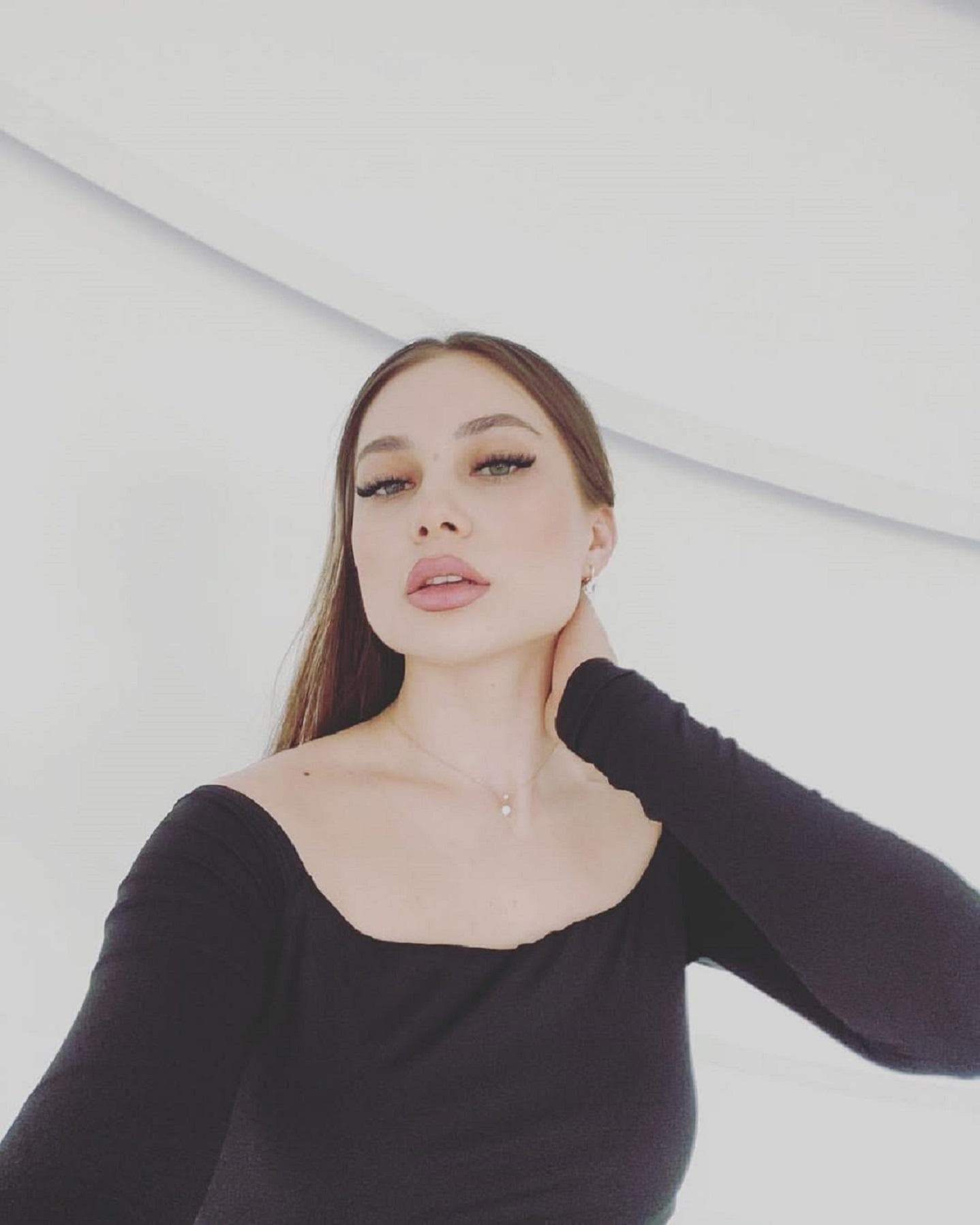Полина