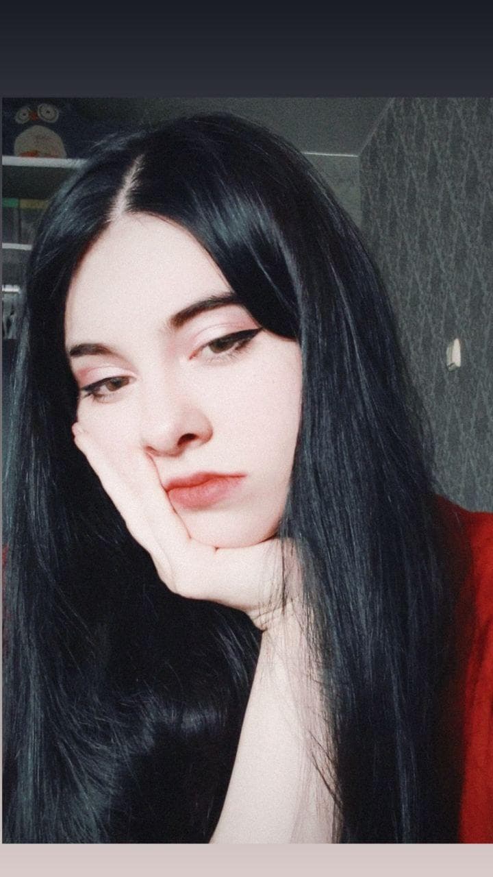 Полина