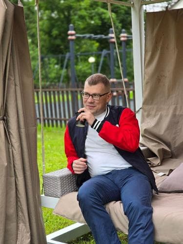 Александр