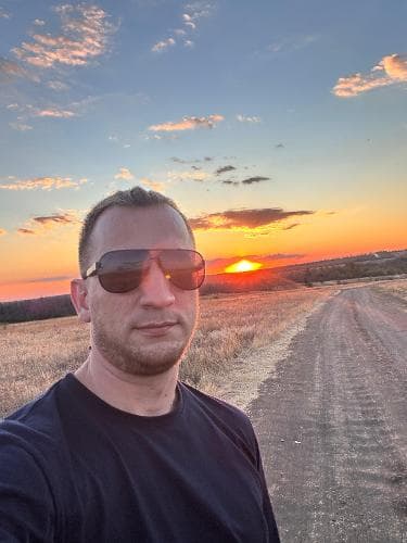 Михаил