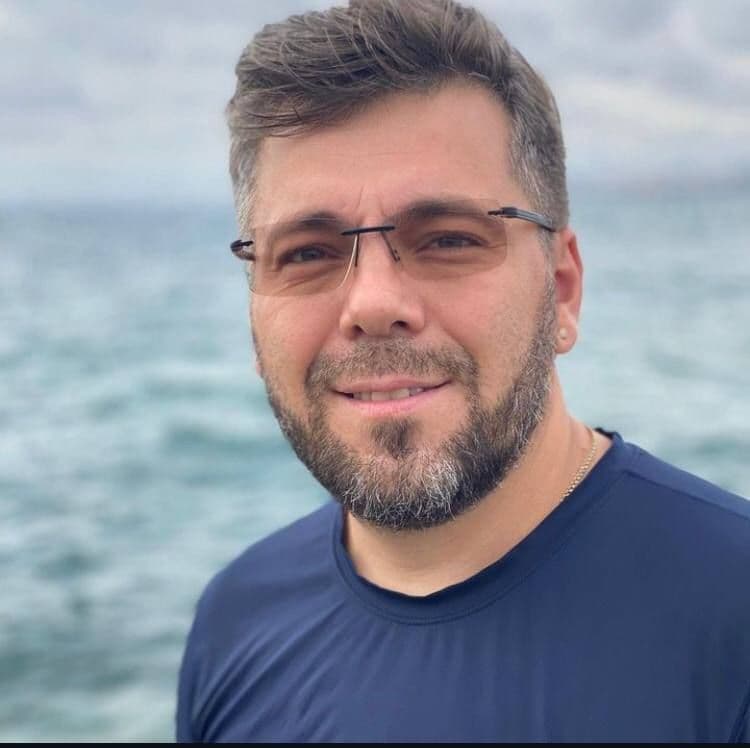Михаил
