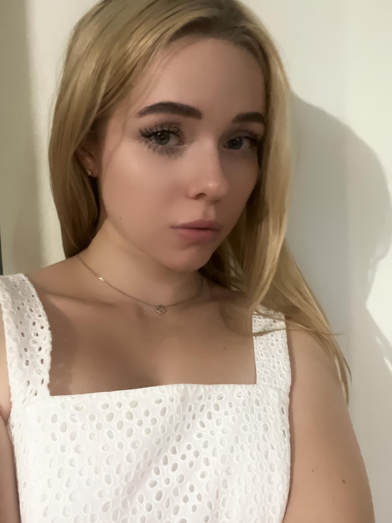 Ева