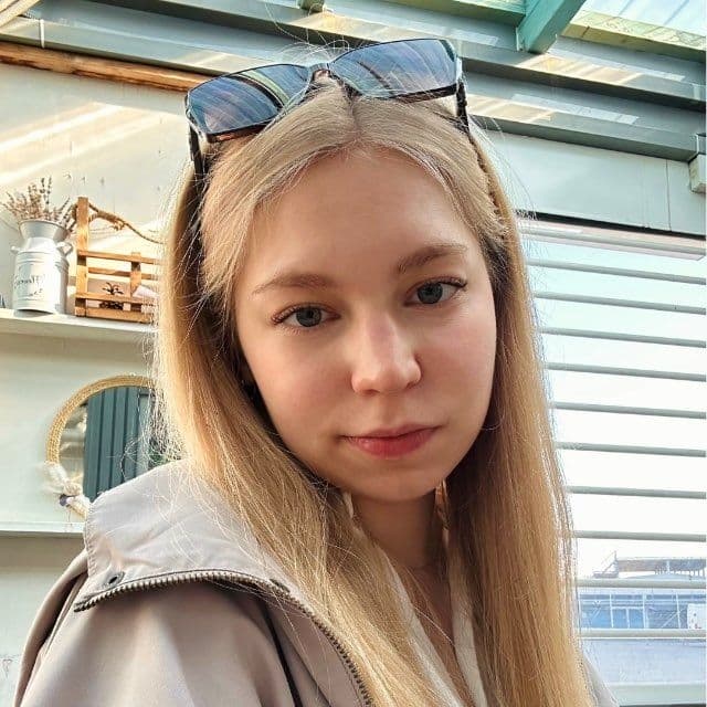 Нина