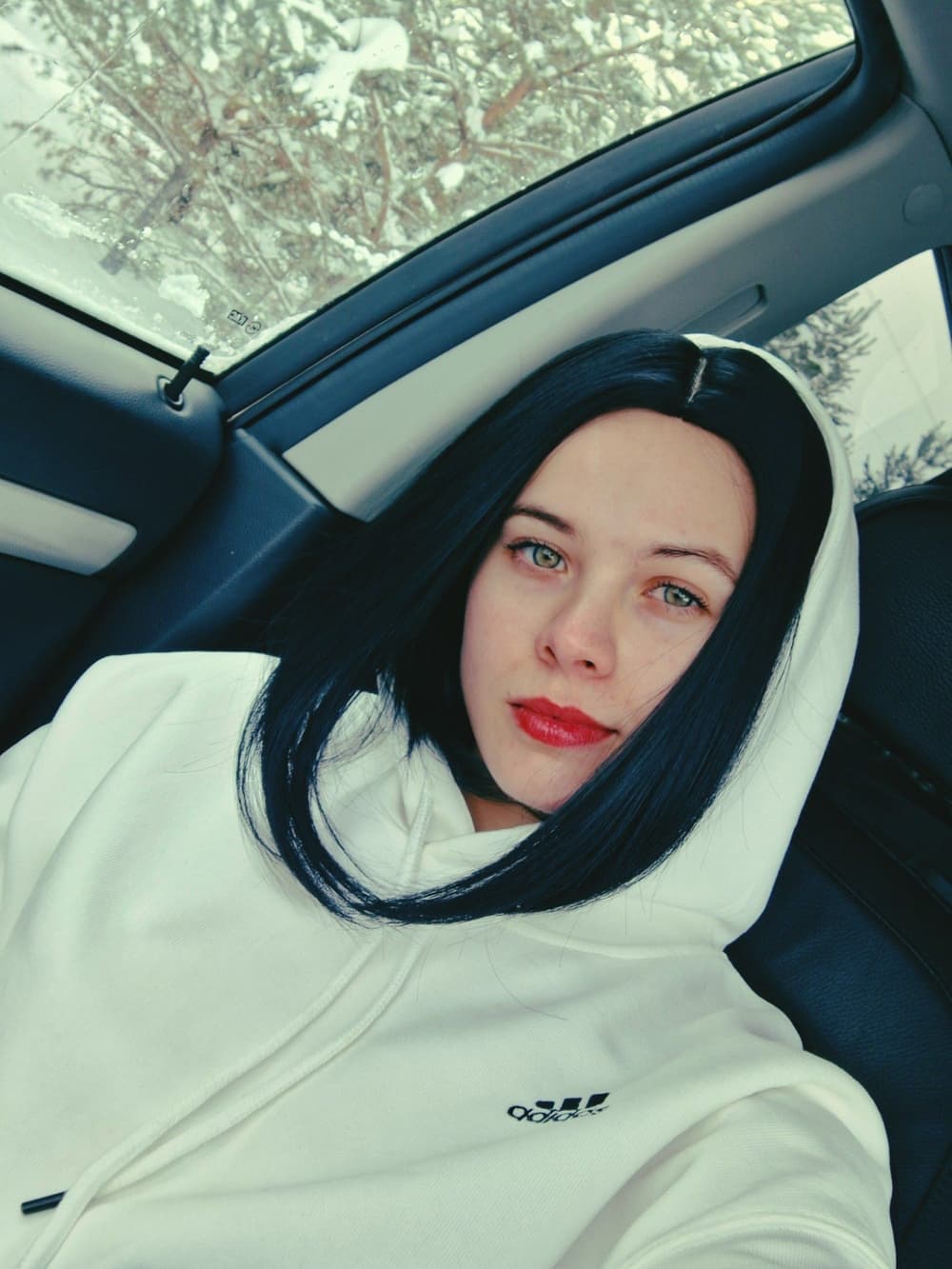 Ева