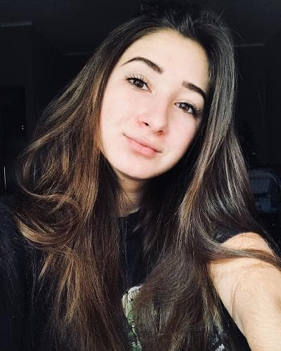 Катя