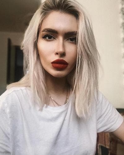 Мила