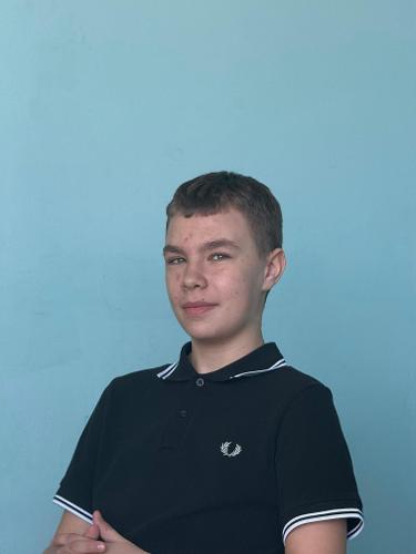 Максим